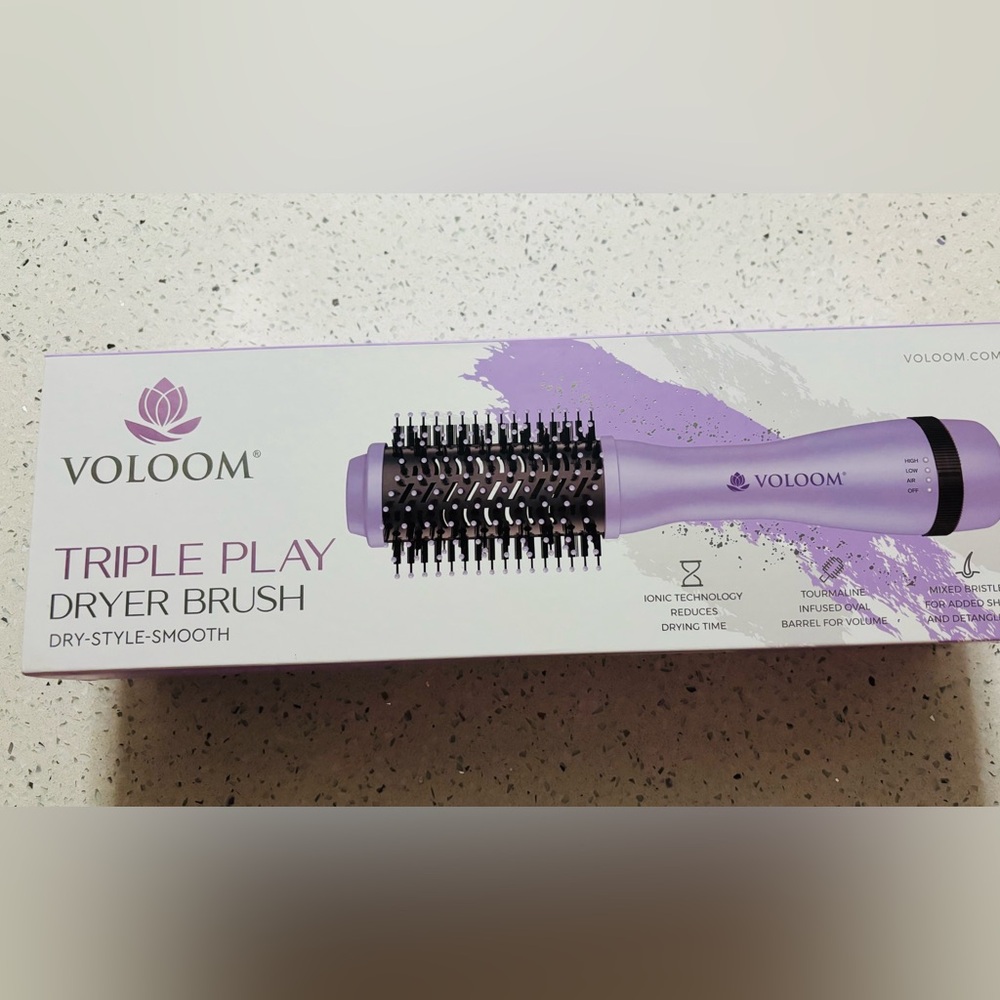 Voloom Triple Play Dryer Brush